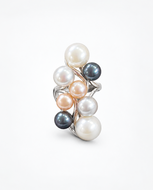 Multi-Pearl Cluster Ring